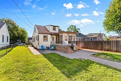 545 6th Avenue S, South Saint Paul, MN 55075 - Photo 4