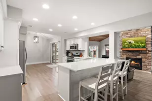 7493 Berkshire Way, Maple Grove, MN 55311 - Photo 6