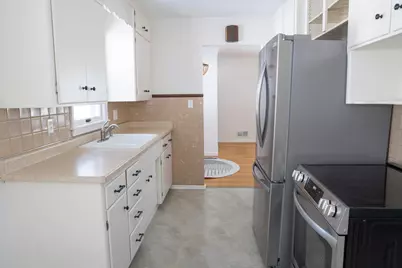 1176 Lawson Avenue E, Saint Paul, MN 55106 - Photo 6