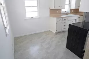 1176 Lawson Ave E, Saint Paul, MN 55106 - Photo 8