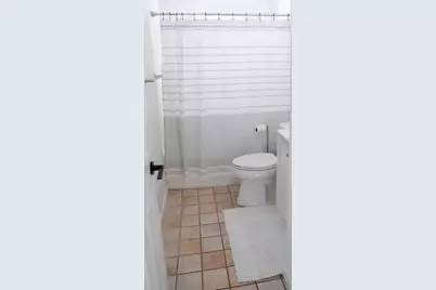 1176 Lawson Avenue E, Saint Paul, MN 55106 - Photo 16