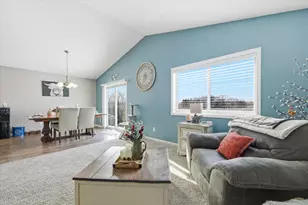 1011 Alexander Ct, Montrose, MN 55363 - Photo 14