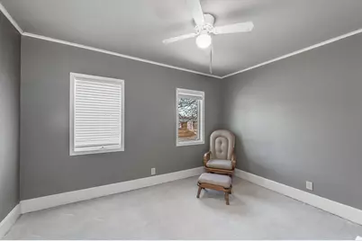 811 E 5th Street, Blue Earth, MN 56013 - Photo 24