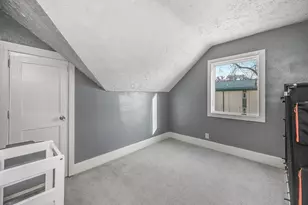 811 E 5th St, Blue Earth, MN 56013 - Photo 26