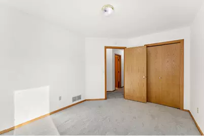 2161 Heron Avenue N, Oakdale, MN 55128 - Photo 38