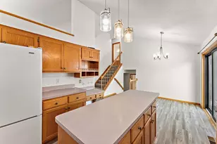 2161 Heron Ave N, Oakdale, MN 55128 - Photo 16