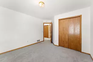 2161 Heron Ave N, Oakdale, MN 55128 - Photo 36