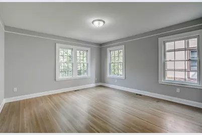 2056 Summit Avenue, Saint Paul, MN 55105 - Photo 22