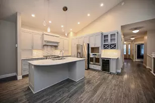 384 Valley Oaks Dr, Winona, MN 55987 - Photo 6