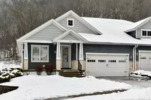 384 Valley Oaks Dr, Winona, MN 55987 - Photo 1