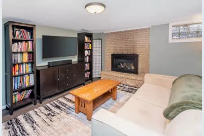 10341 Clinton Avenue S, Bloomington, MN 55420 - Photo 18