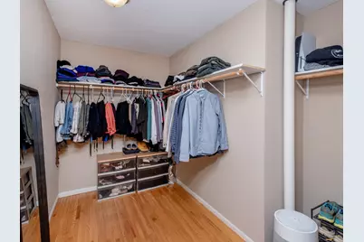 10341 Clinton Avenue S, Bloomington, MN 55420 - Photo 14