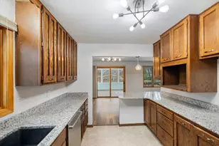 2480 Shryer Ave E, North Saint Paul, MN 55109 - Photo 22