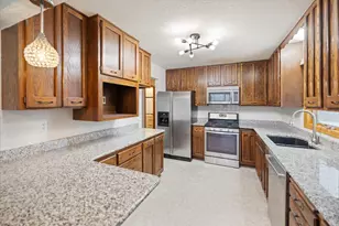 2480 Shryer Ave E, North Saint Paul, MN 55109 - Photo 20