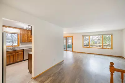 2480 Shryer Avenue E, North Saint Paul, MN 55109 - Photo 30