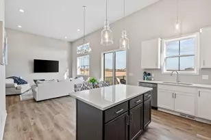 18126 Garland Path, Lakeville, MN 55044 - Photo 6