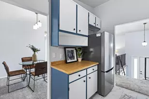 6830 Sandlewood Rd, Woodbury, MN 55125 - Photo 16