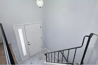 6830 Sandlewood Road, Woodbury, MN 55125 - Photo 6