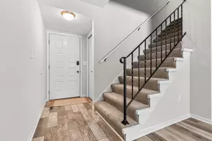 8527 W 97th St Cir, Bloomington, MN 55438 - Photo 4