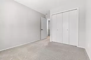 8527 W 97th St Cir, Bloomington, MN 55438 - Photo 20