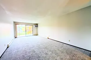 2700 Dale St N, Roseville, MN 55113 - Photo 6