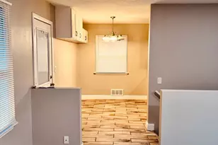 10701 Vincent Ave S, Bloomington, MN 55431 - Photo 6