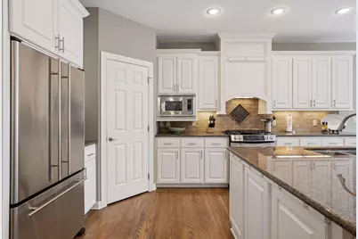 8064 Enclave Circle, Woodbury, MN 55125 - Photo 20