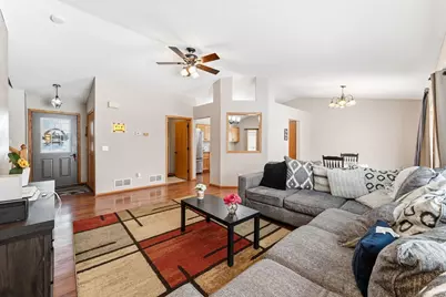 5447 Kalenda Drive NE, Albertville, MN 55301 - Photo 6