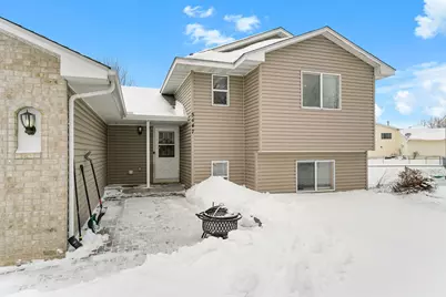 5447 Kalenda Drive NE, Albertville, MN 55301 - Photo 2