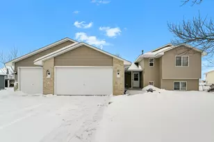 5447 Kalenda Dr NE, Albertville, MN 55301 - Photo 1