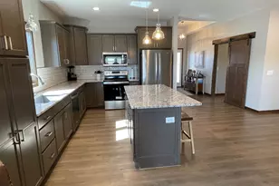 1975 White Oak Ln NE, Owatonna, MN 55060 - Photo 4