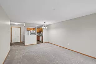 2231 Penn Pl, North Saint Paul, MN 55109 - Photo 10