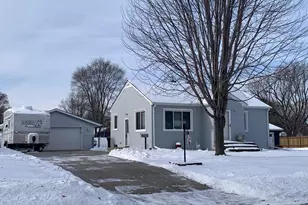 1021 Marshall Ave, Saint Paul Park, MN 55071 - Photo 2