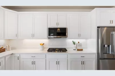 2041 Lusitano Street S, Shakopee, MN 55379 - Photo 24