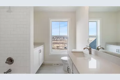 2041 Lusitano Street S, Shakopee, MN 55379 - Photo 38