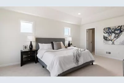 2041 Lusitano Street S, Shakopee, MN 55379 - Photo 50