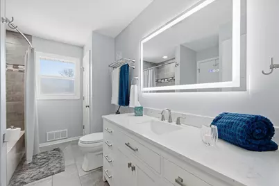 6424 Zealand Avenue N, Brooklyn Park, MN 55428 - Photo 10