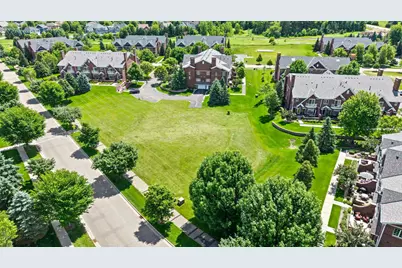 10814 Falling Water Lane #D, Woodbury, MN 55129 - Photo 102