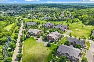 10814 Falling Water Ln, Woodbury, MN 55129 - Photo 96