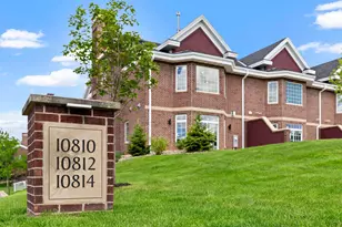 10814 Falling Water Ln, Woodbury, MN 55129 - Photo 62