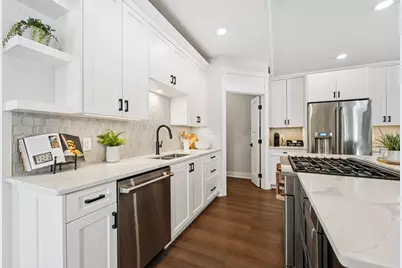 10814 Falling Water Lane #D, Woodbury, MN 55129 - Photo 12