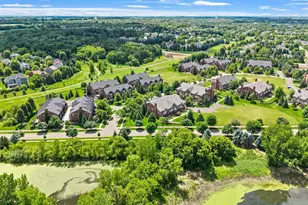 10814 Falling Water Ln, Woodbury, MN 55129 - Photo 94