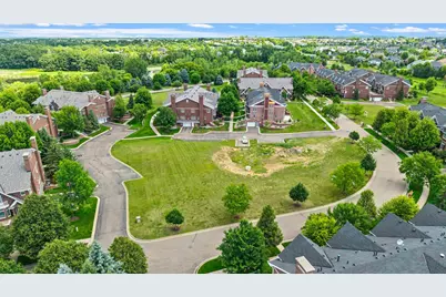 10814 Falling Water Lane #D, Woodbury, MN 55129 - Photo 72