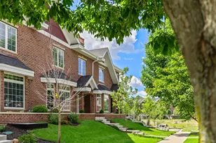 10814 Falling Water Ln, Woodbury, MN 55129 - Photo 58