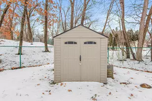 10316 Nesbitt Ave S, Bloomington, MN 55437 - Photo 34