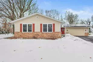 10316 Nesbitt Ave S, Bloomington, MN 55437 - Photo 1
