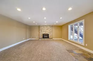 11472 Mt Curve Rd, Eden Prairie, MN 55347 - Photo 100