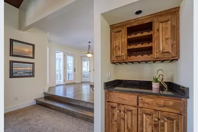 11472 Mount Curve Road, Eden Prairie, MN 55347 - Photo 8