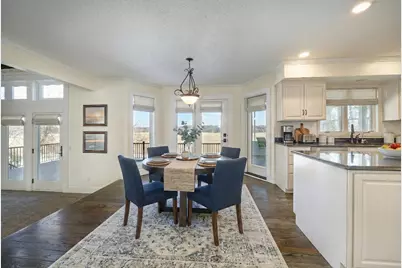 11472 Mount Curve Road, Eden Prairie, MN 55347 - Photo 4