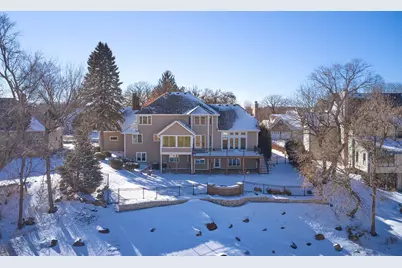 11472 Mount Curve Road, Eden Prairie, MN 55347 - Photo 38